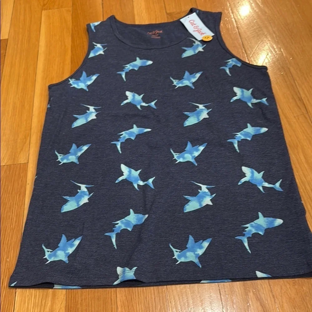 NWT Cat & Jack boys shark tank top size XXl.